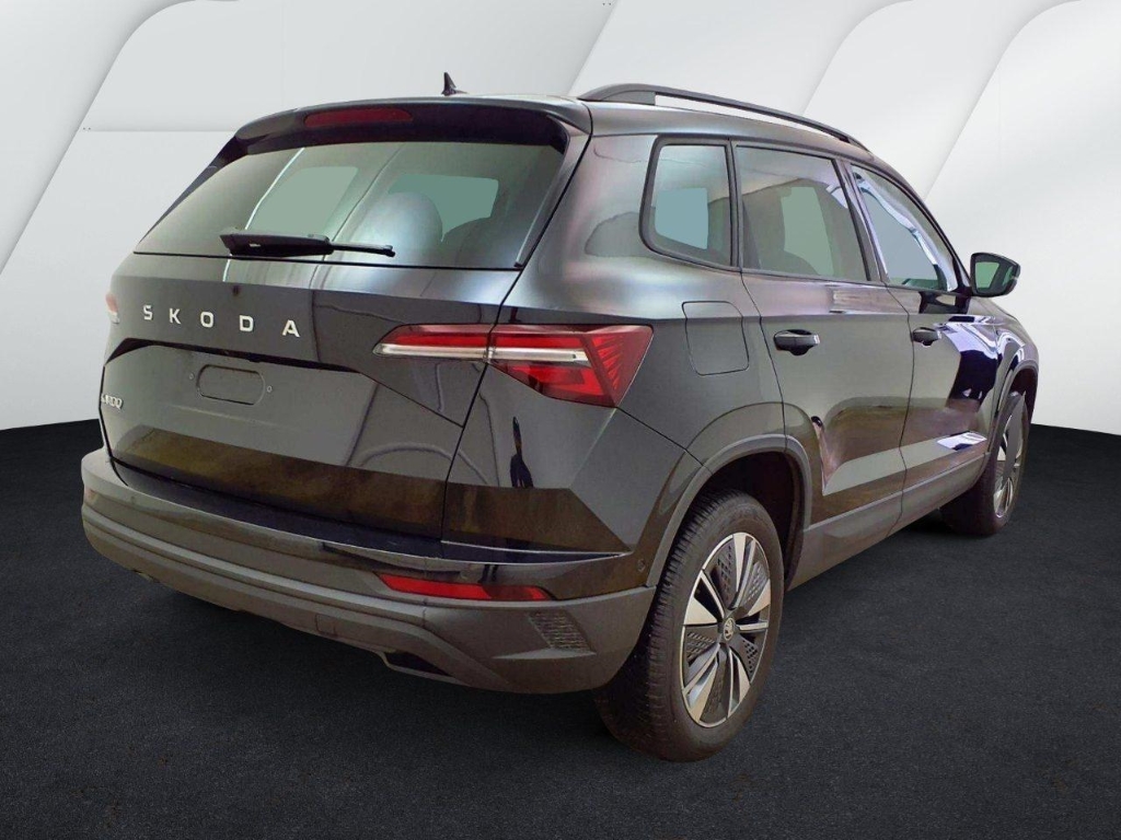 Fahrzeugabbildung SKODA Karoq TDI DSG Tour AHK LED SHZ NAVI SunSet PDC