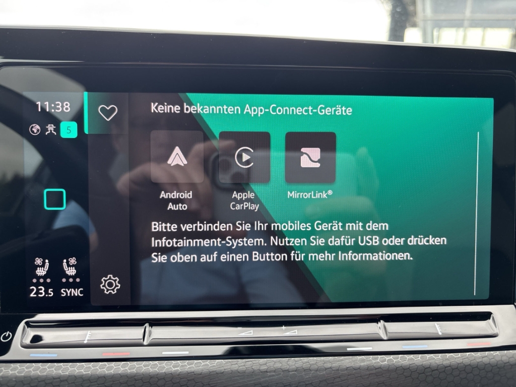 Fahrzeugabbildung Volkswagen Golf VIII 2.0 GTD DSG
