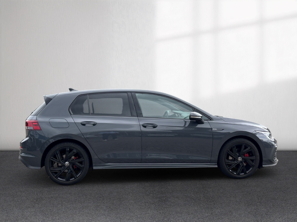 Fahrzeugabbildung Volkswagen Golf VIII 2.0 GTD DSG