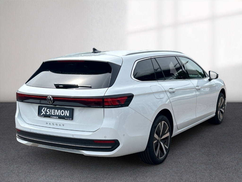 Fahrzeugabbildung Volkswagen Passat Variant 2.0 TDI DSG Business AHK NAVI ACC