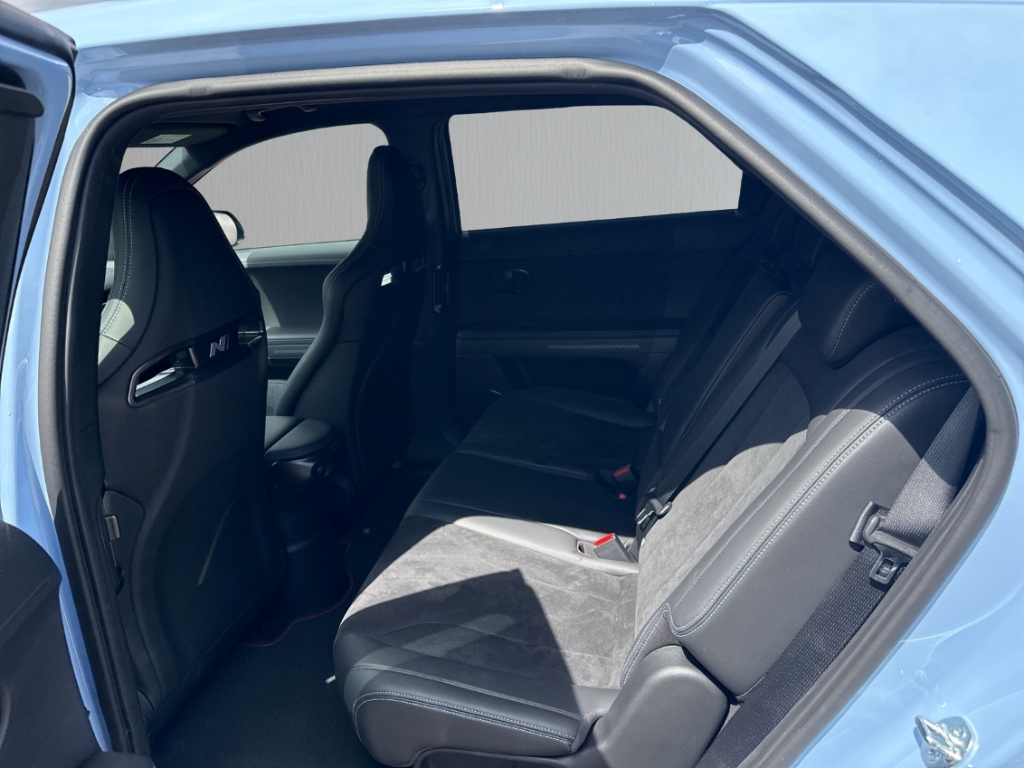 Fahrzeugabbildung Hyundai IONIQ 5 4WD 84kWh N-Performance Sitz-Paket HUD Navi Leder Digitales Cockpit