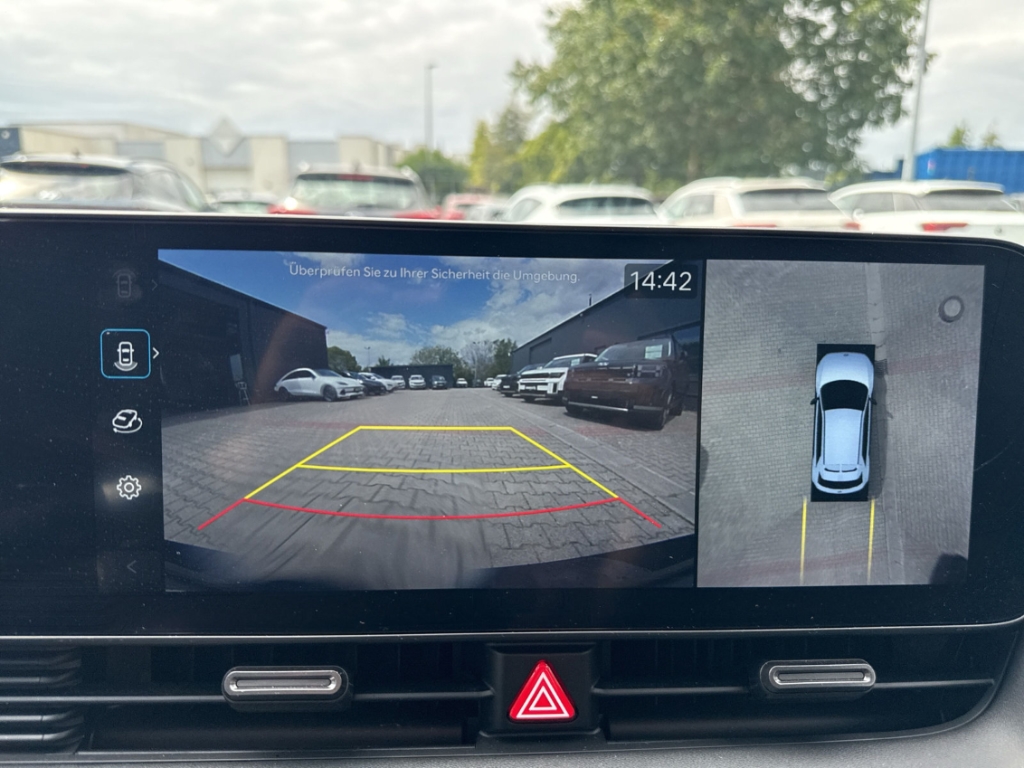 Fahrzeugabbildung Hyundai IONIQ 5 4WD 84kWh N-Performance Sitz-Paket HUD Navi Leder Digitales Cockpit