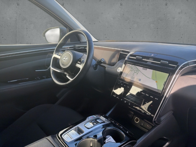 Fahrzeugabbildung Hyundai TUCSON PHEV 1.6 AT 4WD TREND AHK