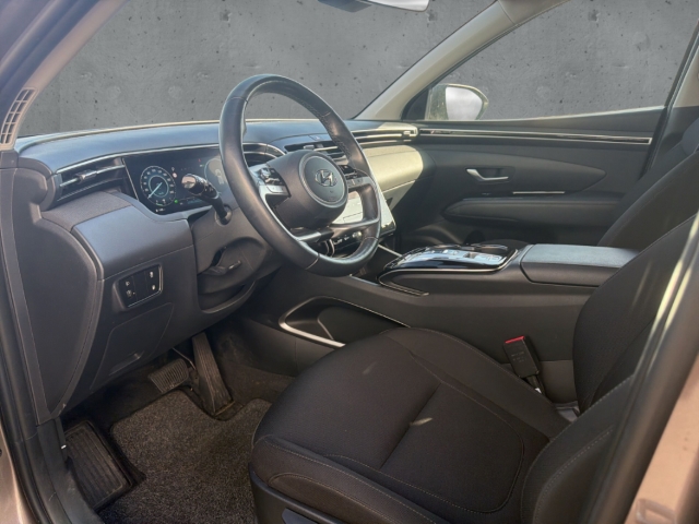 Fahrzeugabbildung Hyundai TUCSON PHEV 1.6 AT 4WD TREND AHK