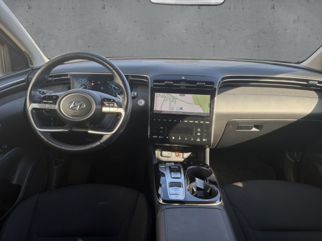 Fahrzeugabbildung Hyundai TUCSON PHEV 1.6 AT 4WD TREND AHK
