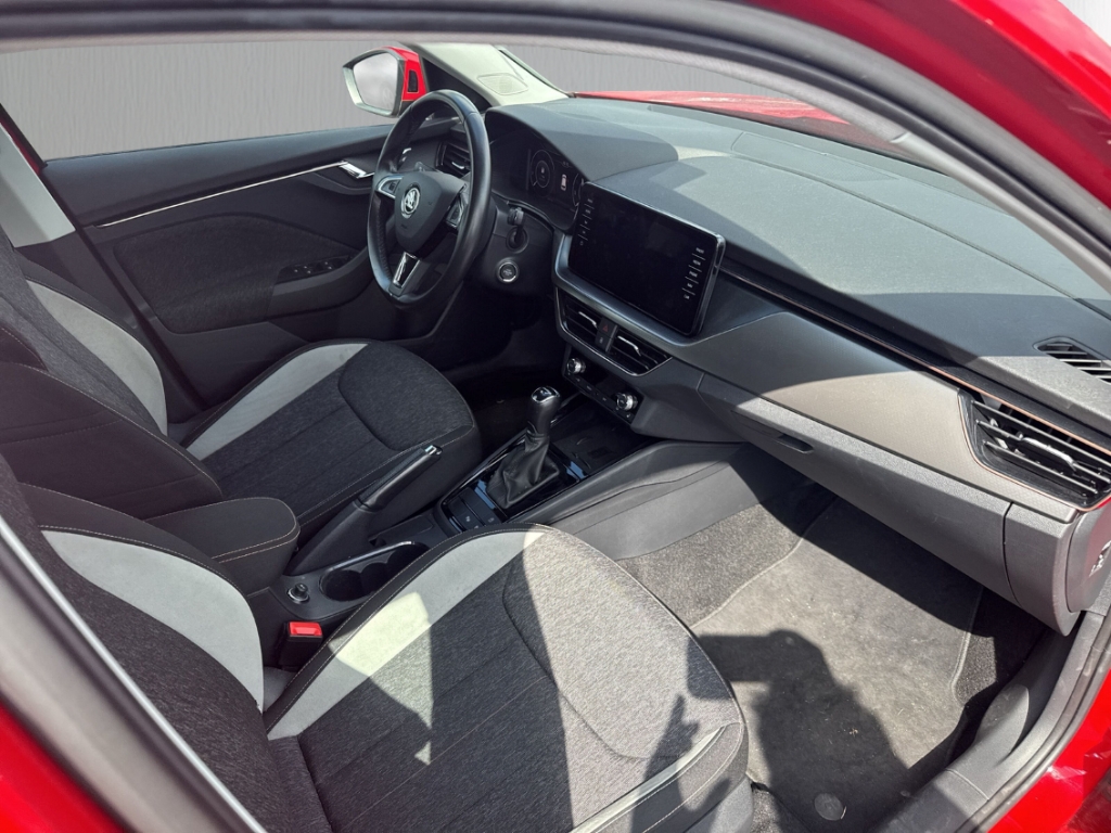 Fahrzeugabbildung SKODA Kamiq 1.0 TSI Style AHK ACC LED virtCP RFK Navi SHZ SmartL+