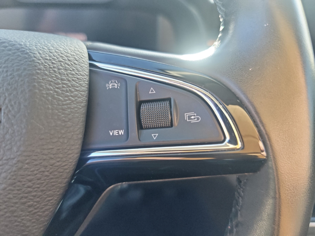 Fahrzeugabbildung SKODA Kamiq 1.0 TSI Style AHK ACC LED virtCP RFK Navi SHZ