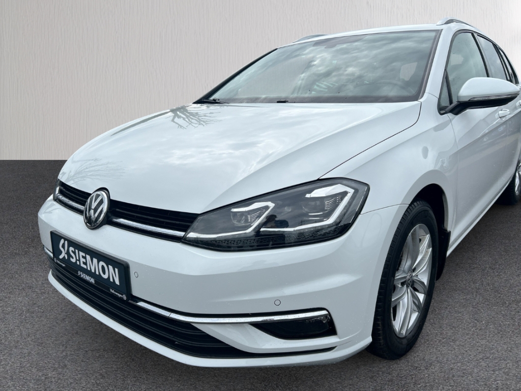 Fahrzeugabbildung Volkswagen Golf VII Highline 2.0 TDI 4Motion ACC PDCv+h SHZ Temp