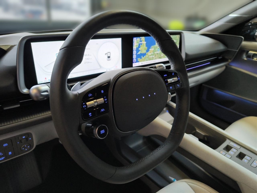 Fahrzeugabbildung Hyundai IONIQ 6 77,4kWh 4WD UNIQ HUD Navi Digitales Cockpit Memory Sitze Soundsystem Bose