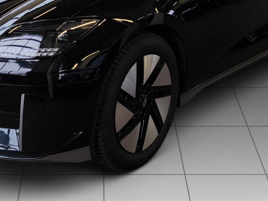 Fahrzeugabbildung Hyundai IONIQ 6 77,4kWh 4WD UNIQ HUD Navi Digitales Cockpit Memory Sitze Soundsystem Bose