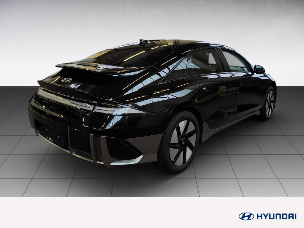 Fahrzeugabbildung Hyundai IONIQ 6 77,4kWh 4WD UNIQ HUD Navi Digitales Cockpit Memory Sitze Soundsystem Bose