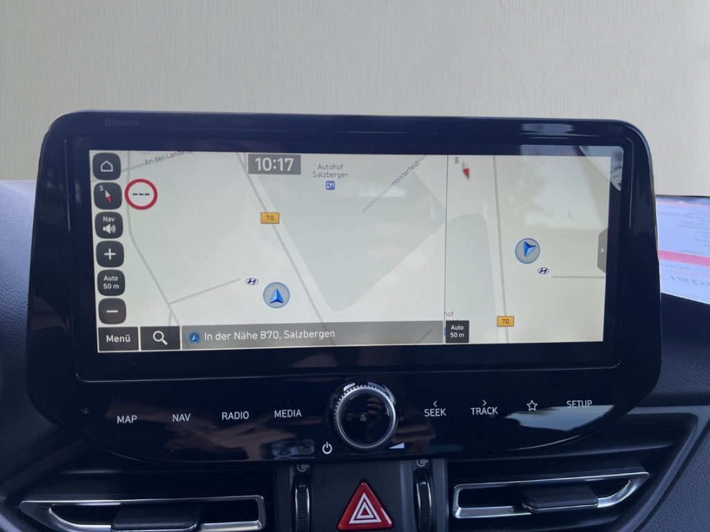 Fahrzeugabbildung Hyundai i30 Fastback 1.5 T-GDI Prime Pano Navi Leder Memory