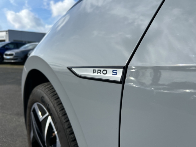 Fahrzeugabbildung Volkswagen ID.3 Pro S LM19 Wärmepumpe ACC DiscoPro LED SHZ