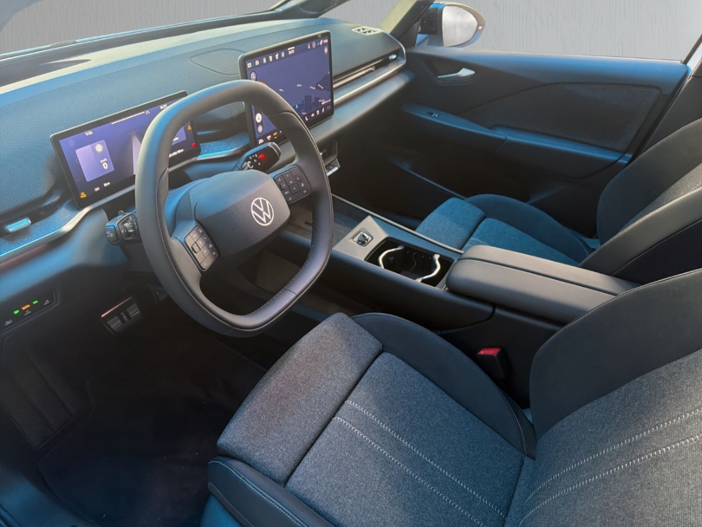 Fahrzeugabbildung Volkswagen ID.3 Neo Style LED AHK PANO LM19 Wärmepumpe WKR