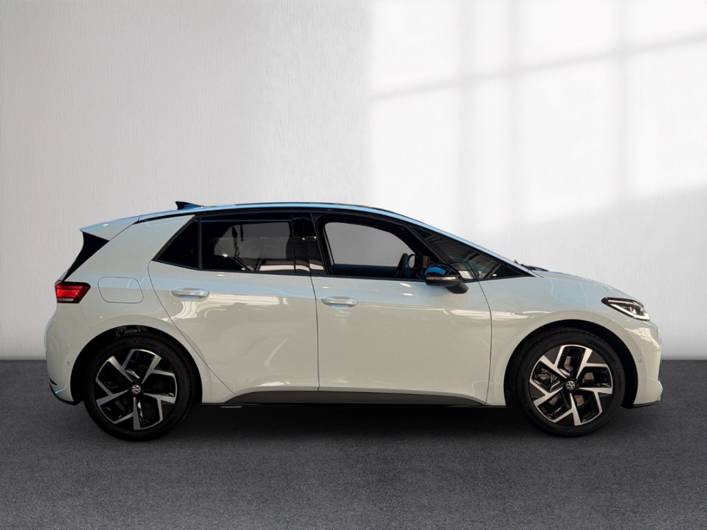 Fahrzeugabbildung Volkswagen ID.3 Neo Style LED AHK PANO LM19 Wärmepumpe WKR