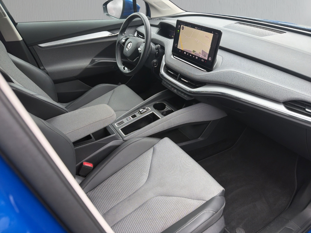 Fahrzeugabbildung SKODA Enyaq iV 60 Loft Navi Tempo Wärmepumpe Kamera