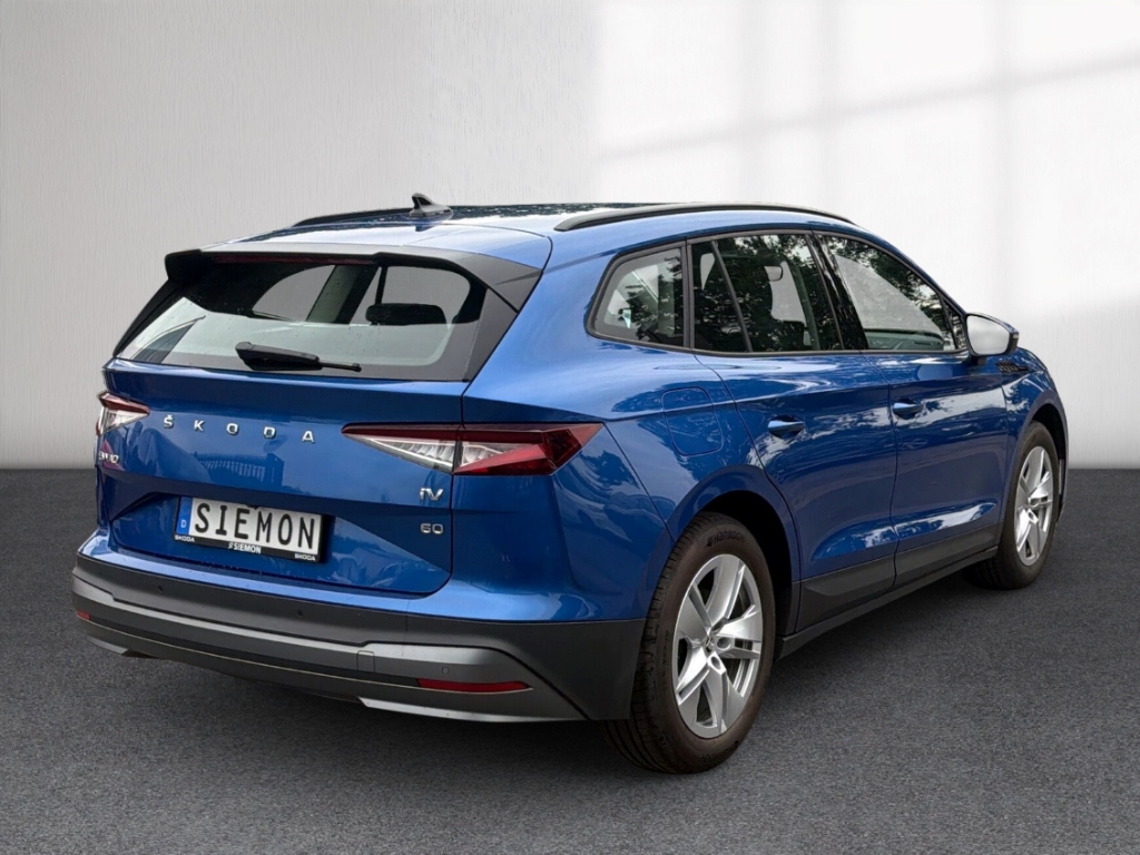 Fahrzeugabbildung SKODA Enyaq iV 60 Loft Navi Tempo Wärmepumpe Kamera