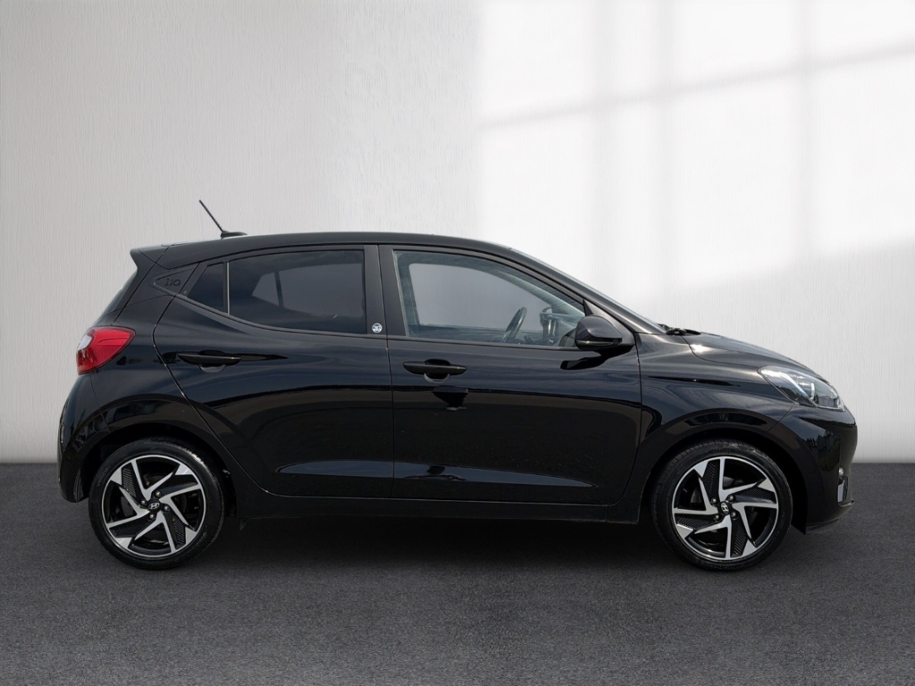 Fahrzeugabbildung Hyundai i10 Edition 30+ Apple CarPlay SHZ Rückfahrkam.