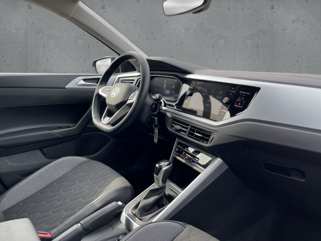 Fahrzeugabbildung Volkswagen Polo 1.0 TSI DSG Goal AHK Nav ACC SHZ Kamera GJR