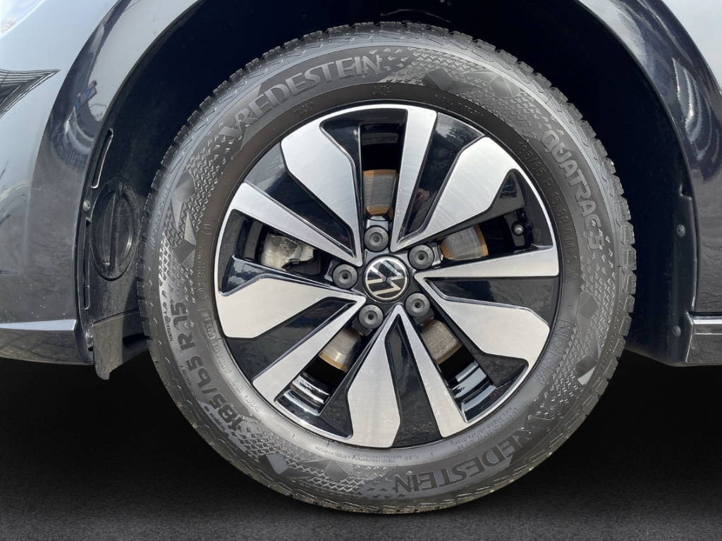 Fahrzeugabbildung Volkswagen Polo 1.0 TSI DSG Goal AHK Nav ACC SHZ Kamera GJR