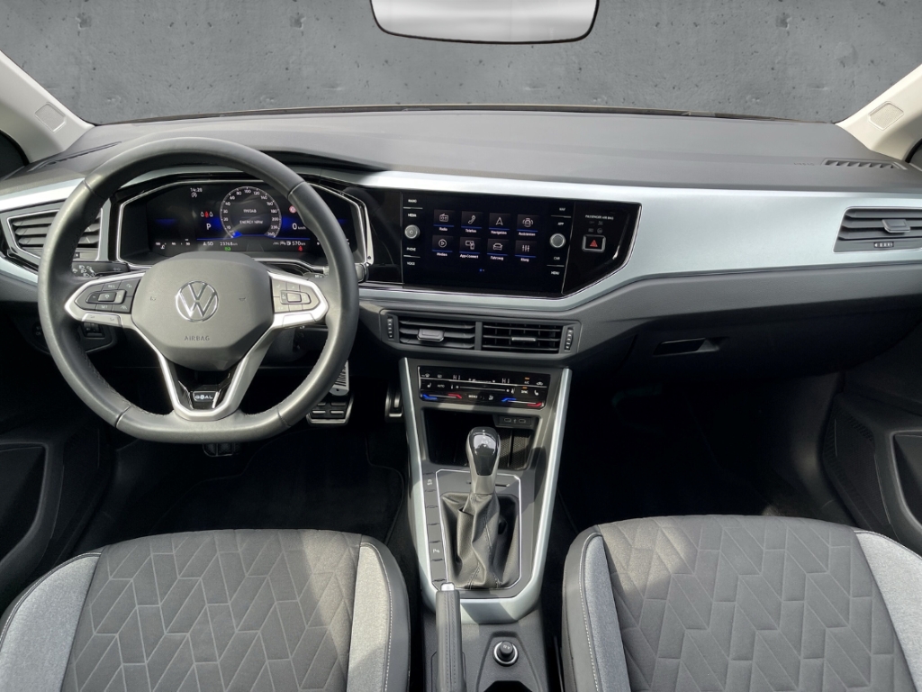 Fahrzeugabbildung Volkswagen Polo 1.0 TSI DSG Goal AHK Nav ACC SHZ Kamera GJR