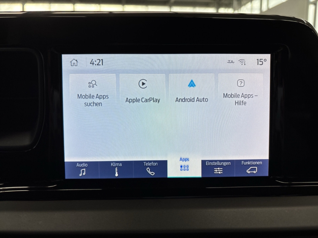 Fahrzeugabbildung Ford Tourneo Courier Titanium AHK AAC LM17 Winterpak.