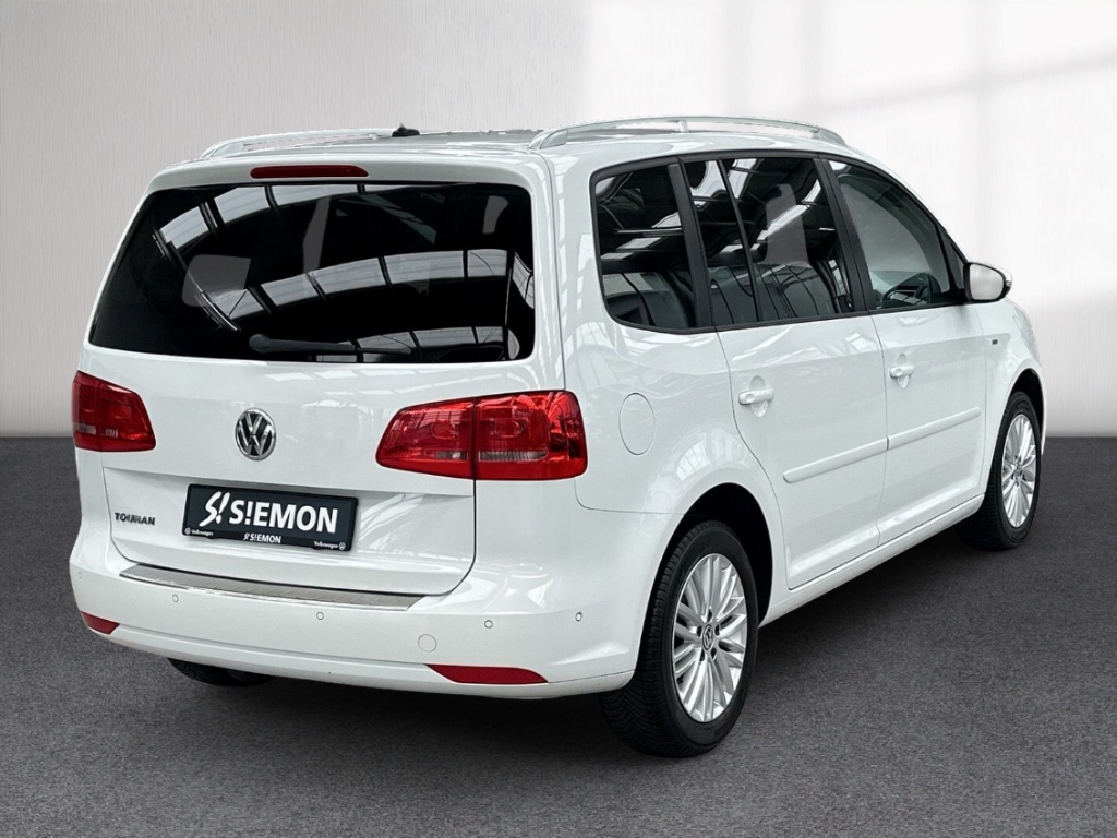 Fahrzeugabbildung Volkswagen Touran 1.2 TSI Cup 7 Sitzer GRA Parklenk PDC Cli 7-Sitzer