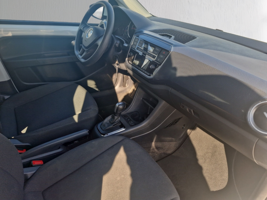 Fahrzeugabbildung Volkswagen up e-up! move Klimaauto behWSS Tempo SHZ PDC Kamera