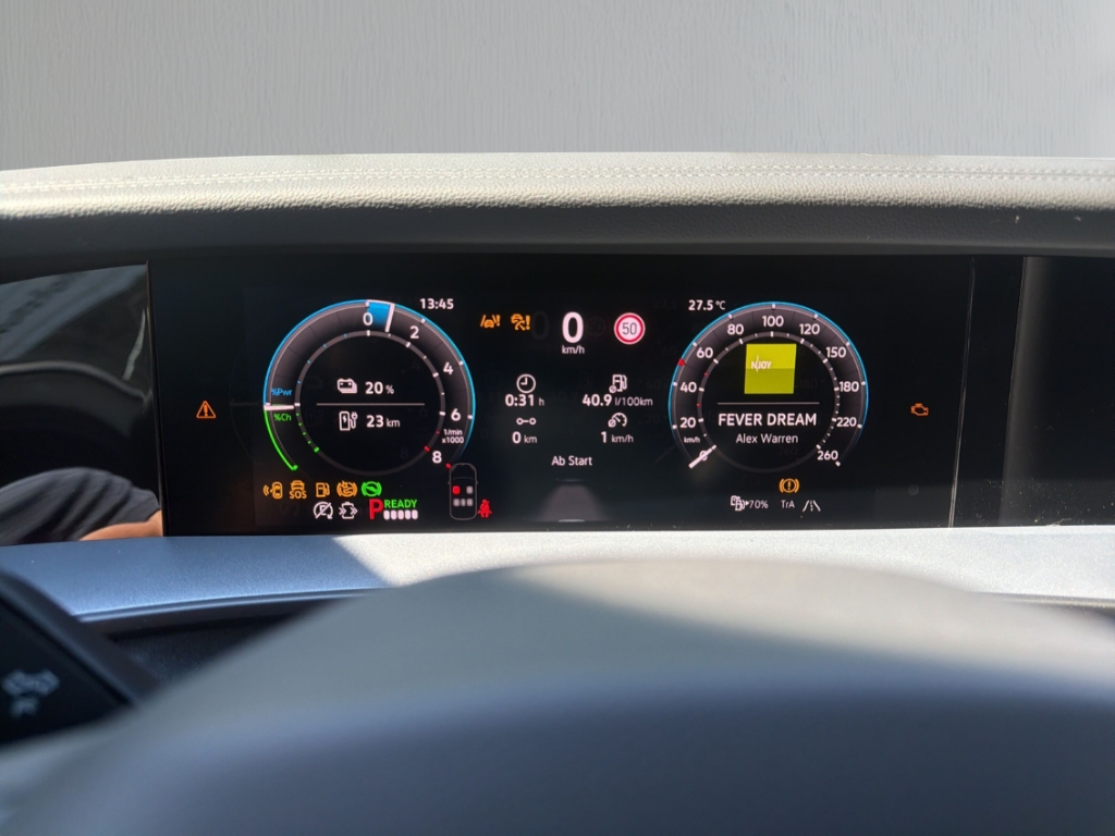 Fahrzeugabbildung Volkswagen Tayron eHybrid R-Line AHK IQ.Lig Pano BlackStyle