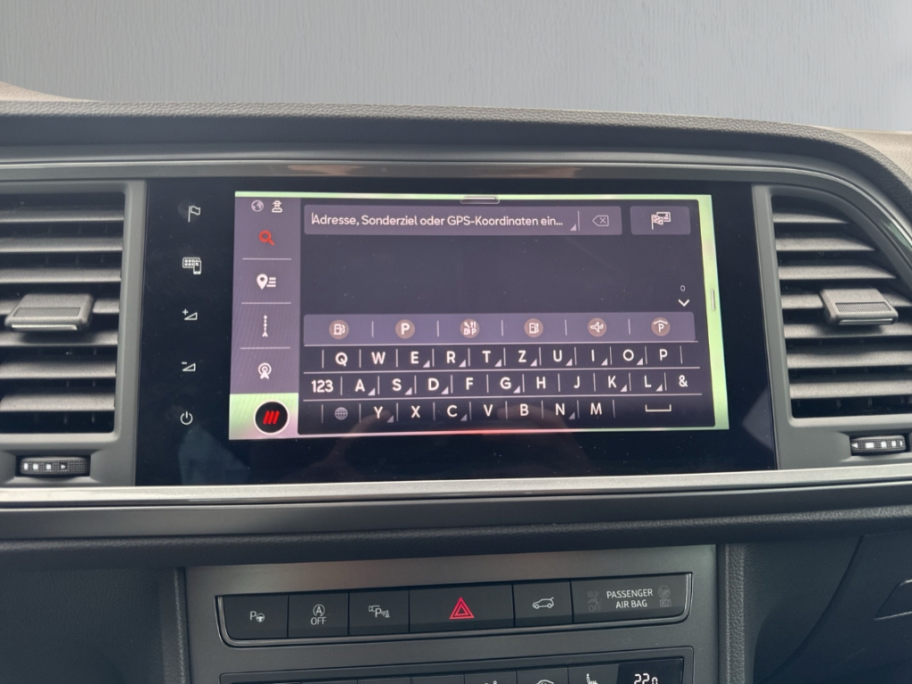 Fahrzeugabbildung CUPRA Ateca TSI 4Drive DSG AHK ACC LED SHZ LHZ Navi