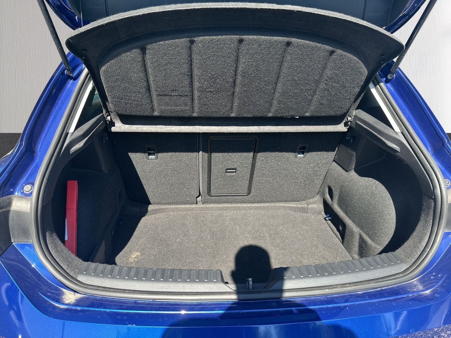 Fahrzeugabbildung SEAT Leon 1,5 TSI FR SHZ LED LHZ Klima PDCv+h FullLink