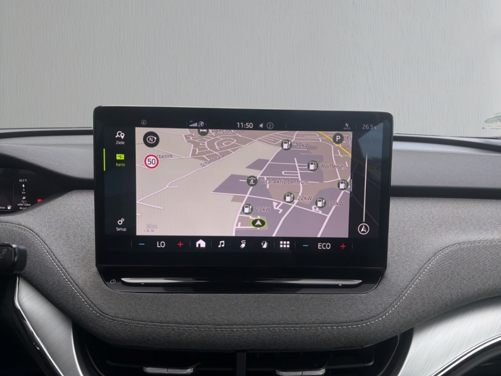 Fahrzeugabbildung SKODA Enyaq iV 50 Loft Navi Tempo PDC Kamera SmartLink