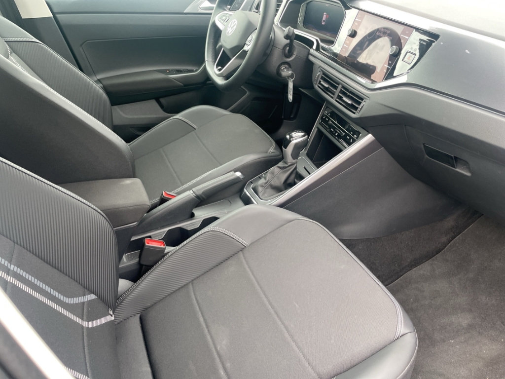 Fahrzeugabbildung Volkswagen Taigo 1.0 TSI DSG Style IQ.LIGHT Kamera ACC PDC