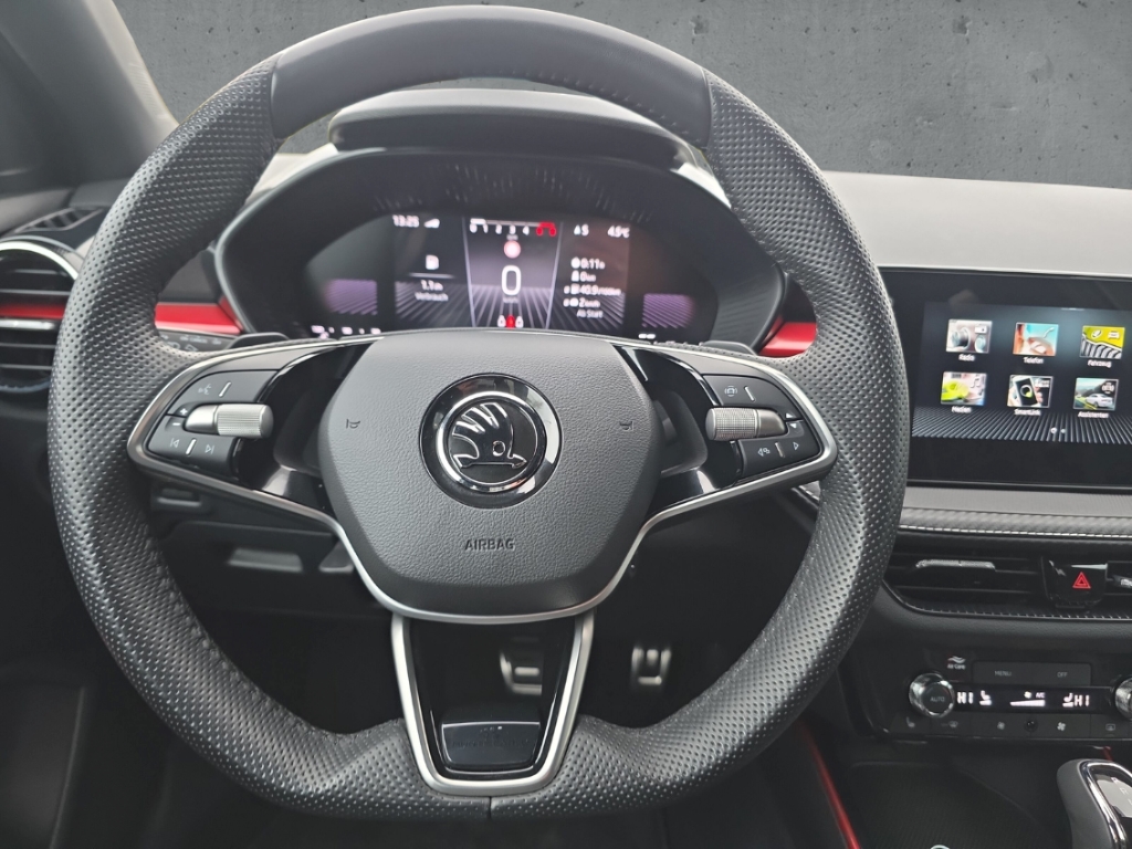 Fahrzeugabbildung SKODA Fabia Monte Carlo 1.5 TSI DSG LED SHZ Klima Temp