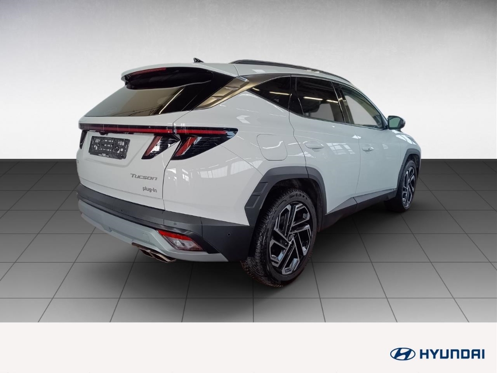 Fahrzeugabbildung Hyundai TUCSON FL PHEV 1.6 AT 4WD MY25 Prime ECS Assist-P MATRIX-LED Leder Digitales Cockpit