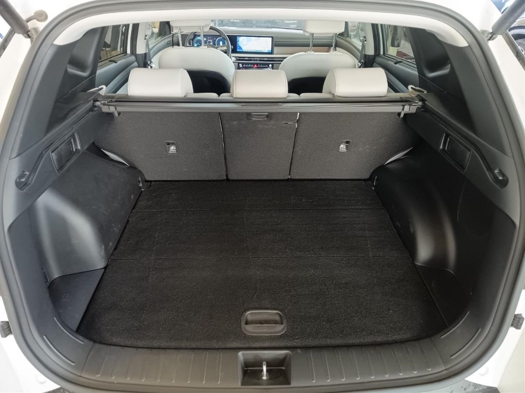 Fahrzeugabbildung Hyundai TUCSON FL PHEV 1.6 AT 4WD MY25 Prime ECS Assist-P MATRIX-LED Leder Digitales Cockpit