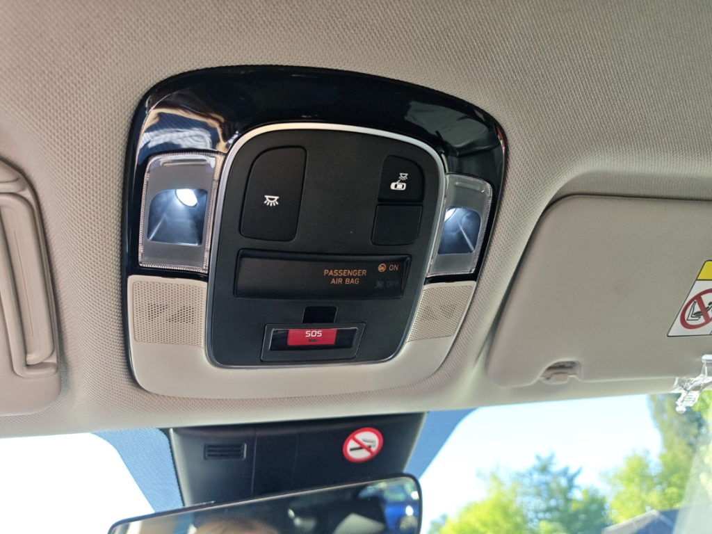 Fahrzeugabbildung Hyundai TUCSON FL PHEV 1.6 AT 4WD MY25 Trend Navi Digitales Cockpit LED