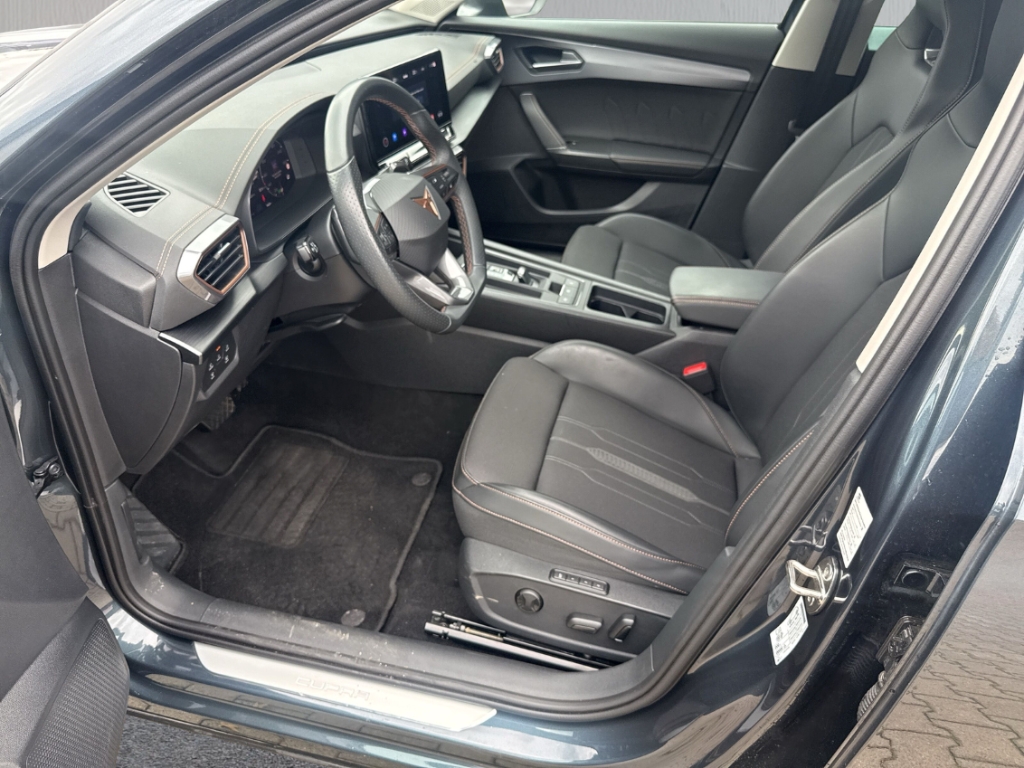 Fahrzeugabbildung CUPRA Formentor 4Drive 2.0 TDI AHK NAVI LED SHZ R-KAM PDC Fro