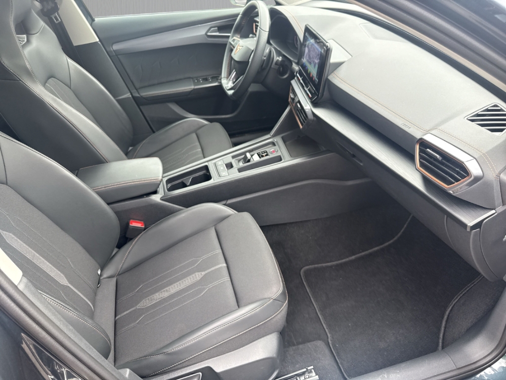Fahrzeugabbildung CUPRA Formentor 4Drive 2.0 TDI AHK NAVI LED SHZ R-KAM PDC Fro