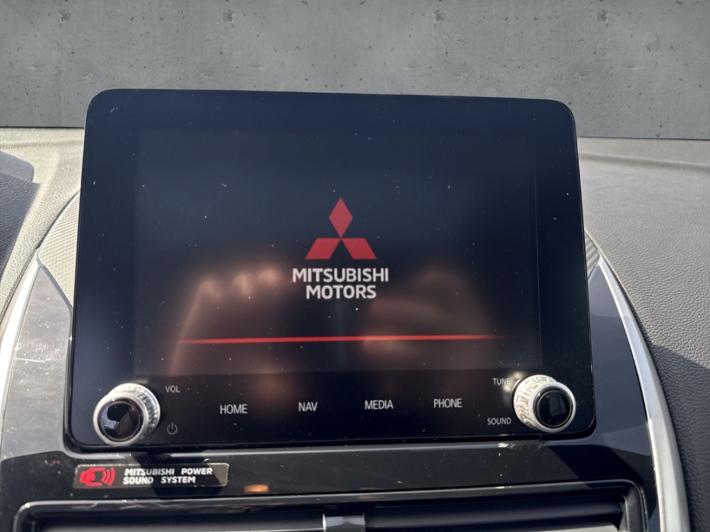 Fahrzeugabbildung Mitsubishi Eclipse Cross 2.4 PHEV Top LED Navi Pano ACC 360 Leder Standhzg