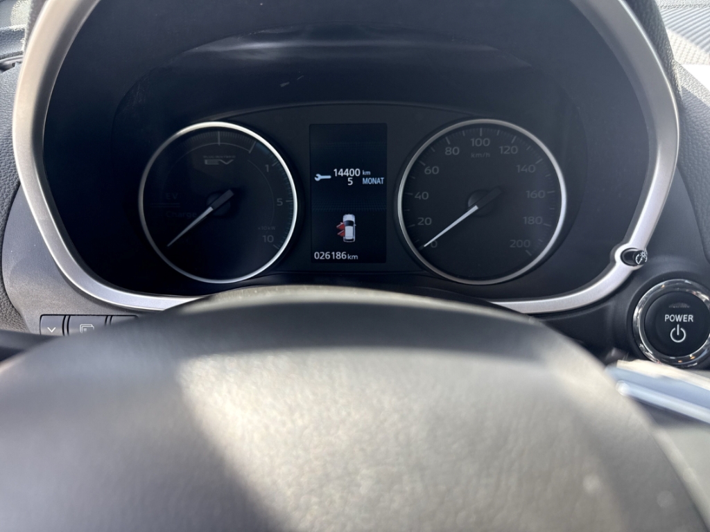 Fahrzeugabbildung Mitsubishi Eclipse Cross 2.4 PHEV Top LED Navi Pano ACC 360 Leder Standhzg
