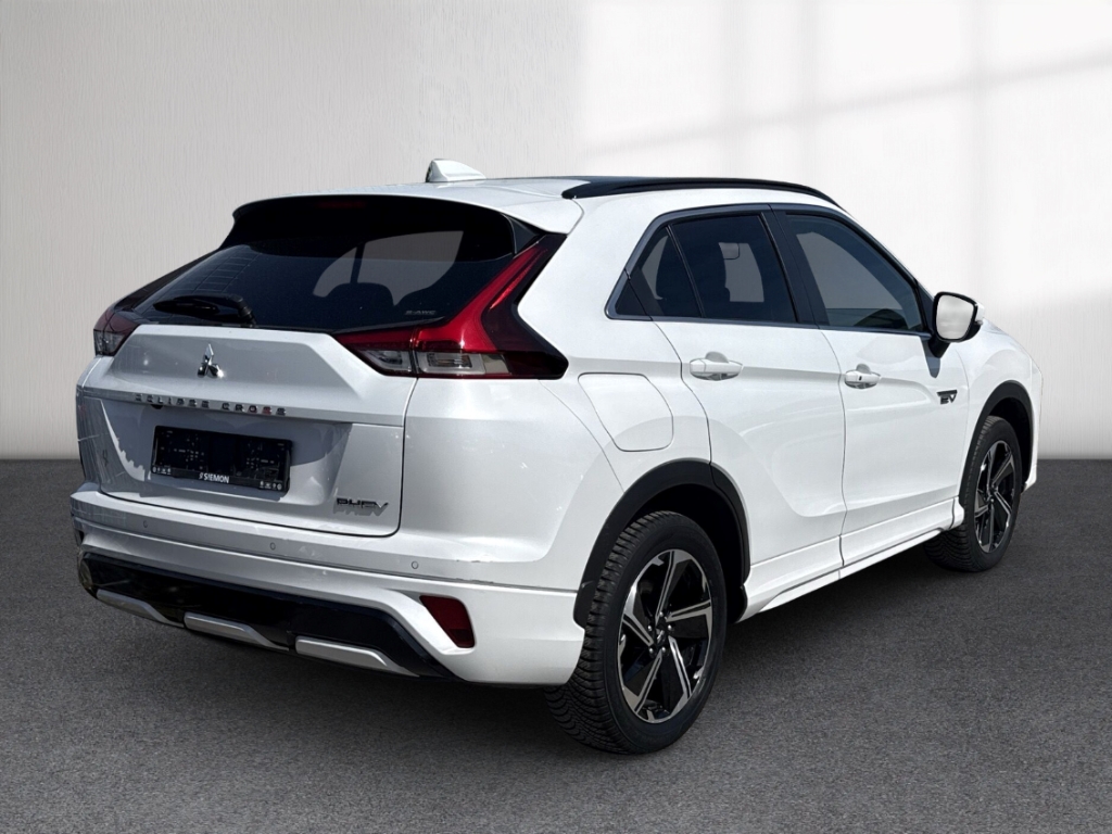 Fahrzeugabbildung Mitsubishi Eclipse Cross 2.4 PHEV Top LED Navi Pano ACC 360 Leder Standhzg