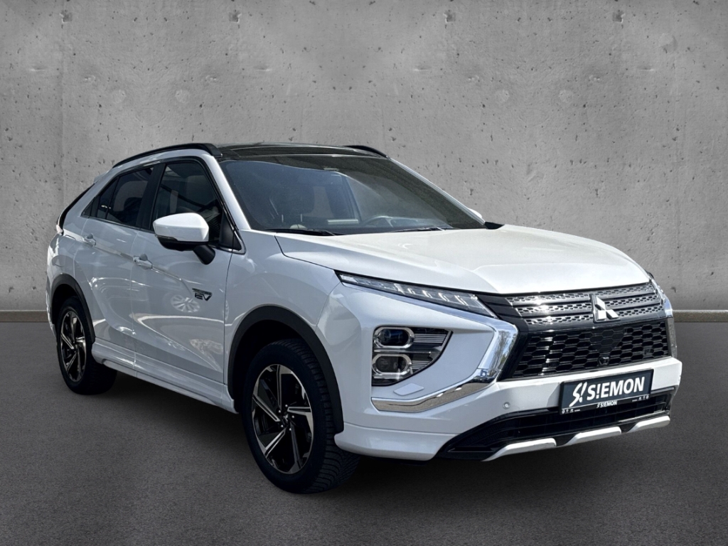 Fahrzeugabbildung Mitsubishi Eclipse Cross 2.4 PHEV Top LED Navi Pano ACC 360 Leder Standhzg