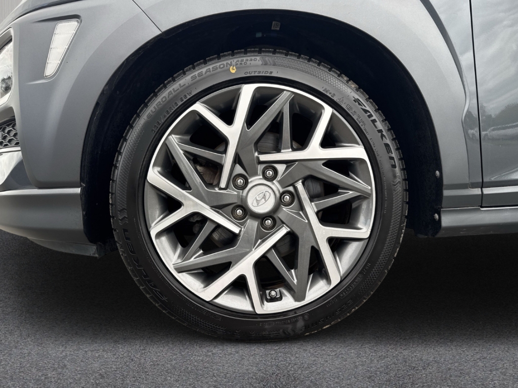 Fahrzeugabbildung Hyundai KONA 1.6 GDI Hybrid DCT ACC LED SHZv+h LHZ RKam