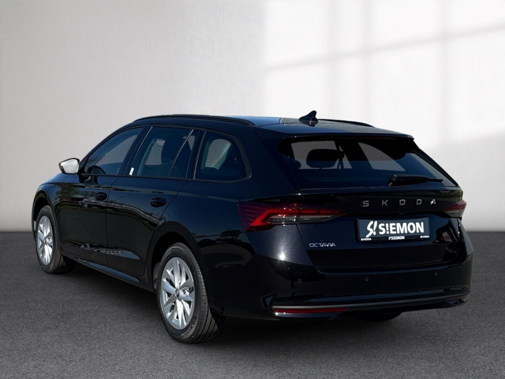 Fahrzeugabbildung SKODA Octavia Combi 2.0 TDI DSG SELECTION Navi AHK LM17