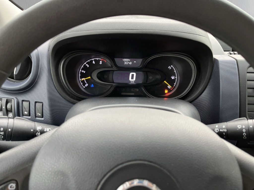 Fahrzeugabbildung Opel Vivaro Kasten 1.6 CDTI L1H1 2,7t NAVI PDC TEMPO