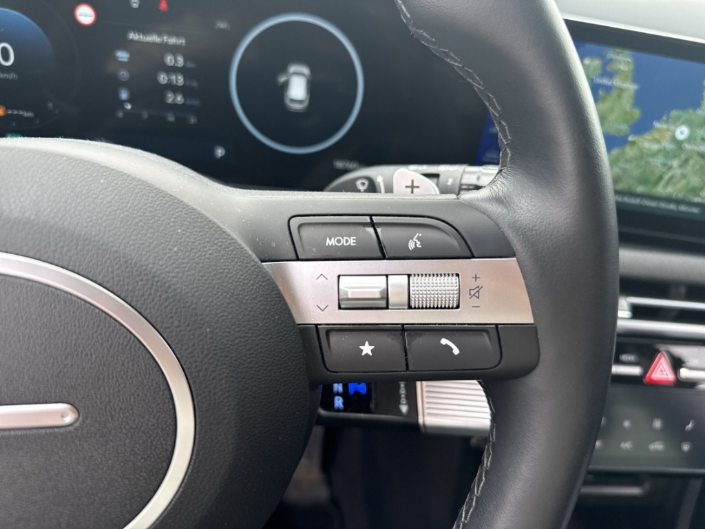 Fahrzeugabbildung Hyundai TUCSON FL PHEV 1.6 AT 4WD MY25 Prime ECS Assist-P MATRIX-LED Leder Digitales Cockpit