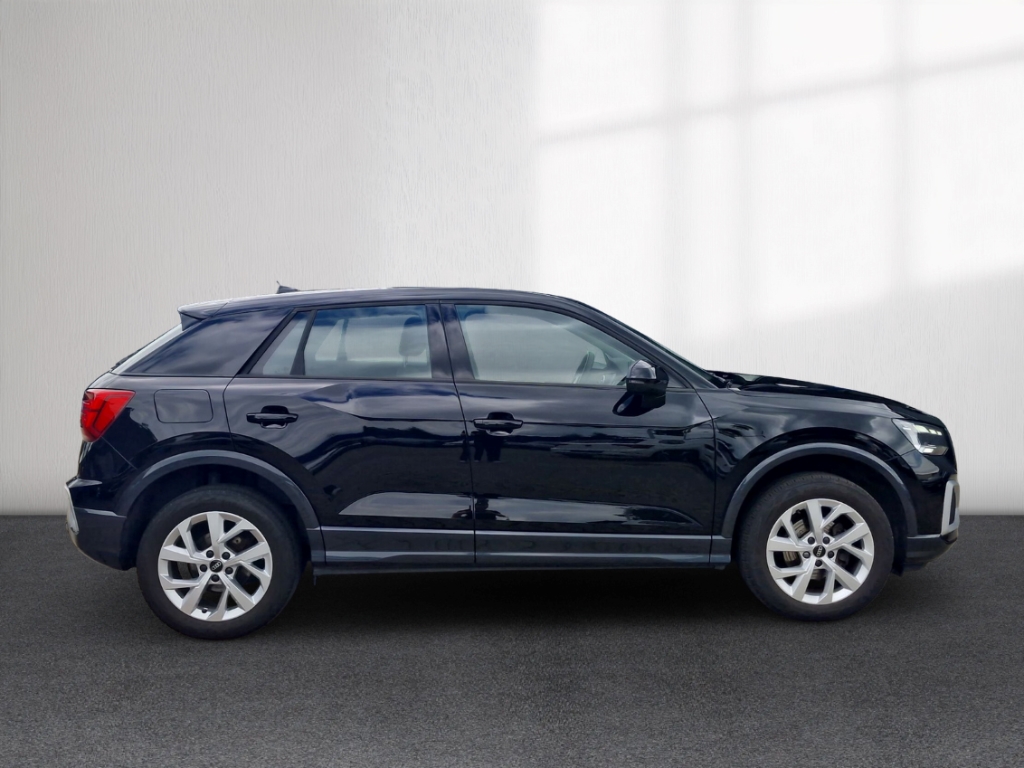 Fahrzeugabbildung Audi Q2 35TFSI S-Tronic Advanced MatrixLED ACC RKam SHZ PDC el.HKL