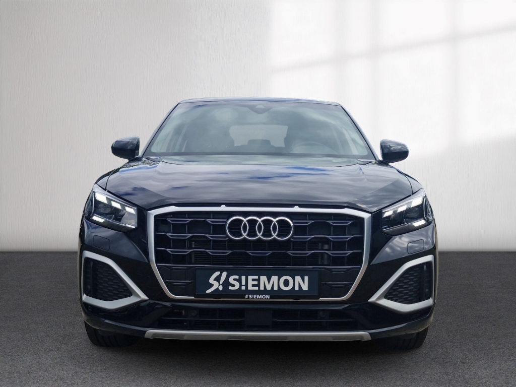 Fahrzeugabbildung Audi Q2 35TFSI S-Tronic Advanced MatrixLED ACC RKam SHZ PDC el.HKL