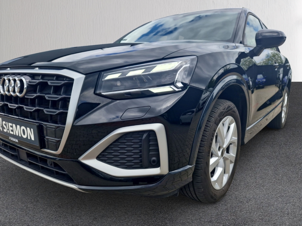 Fahrzeugabbildung Audi Q2 35TFSI S-Tronic Advanced MatrixLED ACC RKam SHZ PDC el.HKL